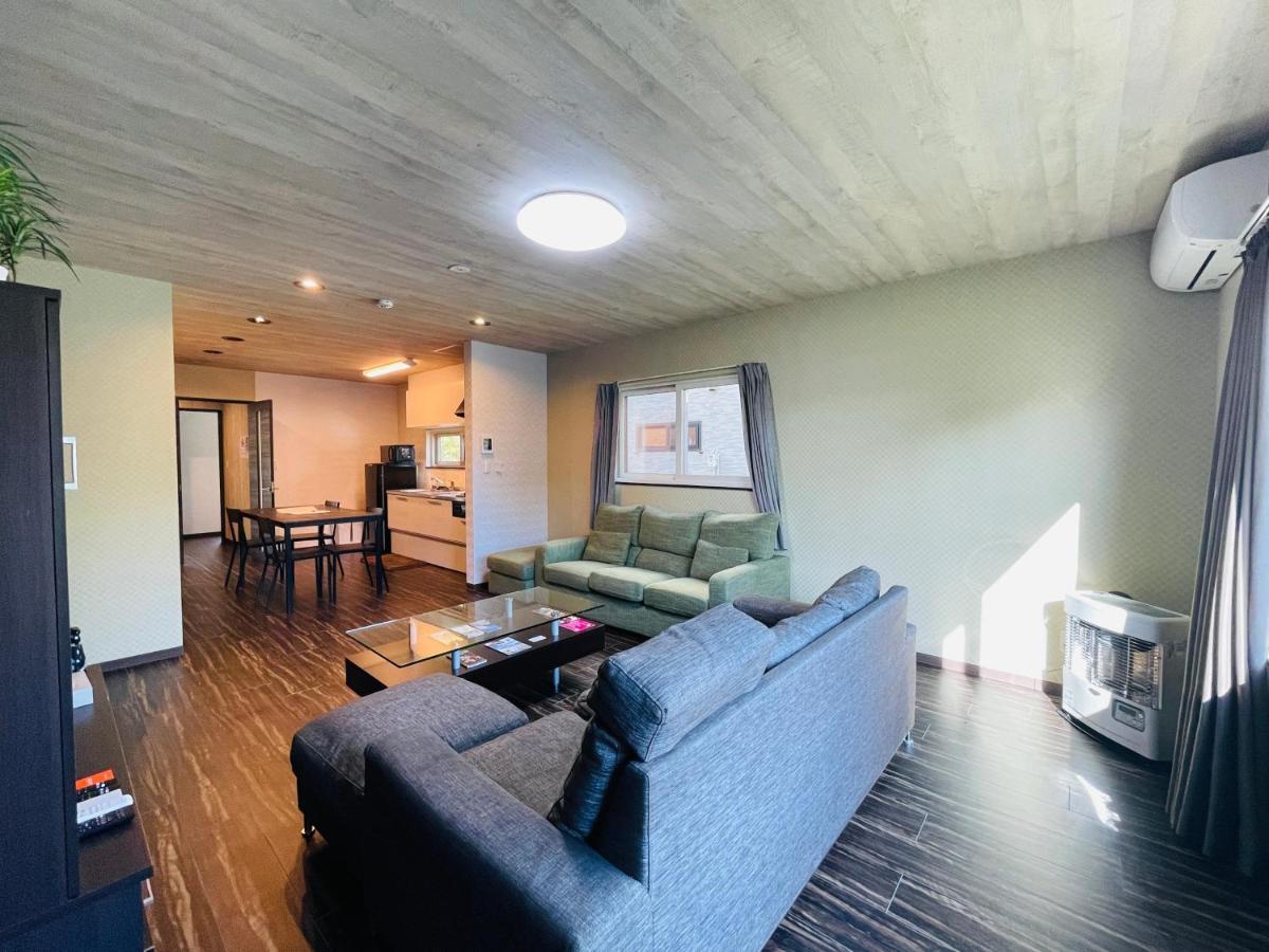 Niseko Hotel Kiraku Kou Екстер'єр фото