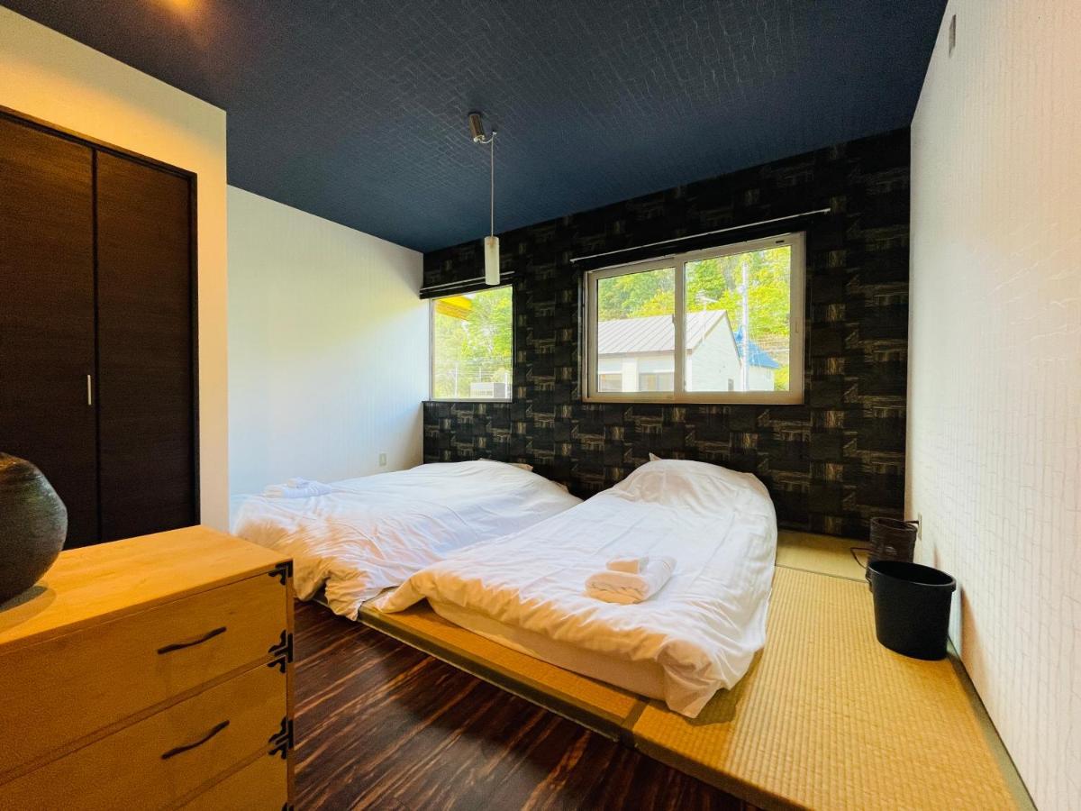 Niseko Hotel Kiraku Kou Екстер'єр фото